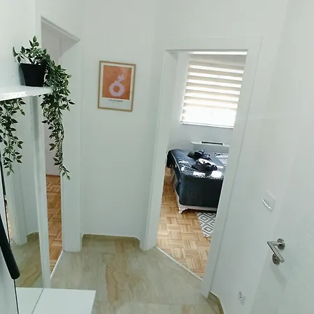Apartment Apartman Agape 1